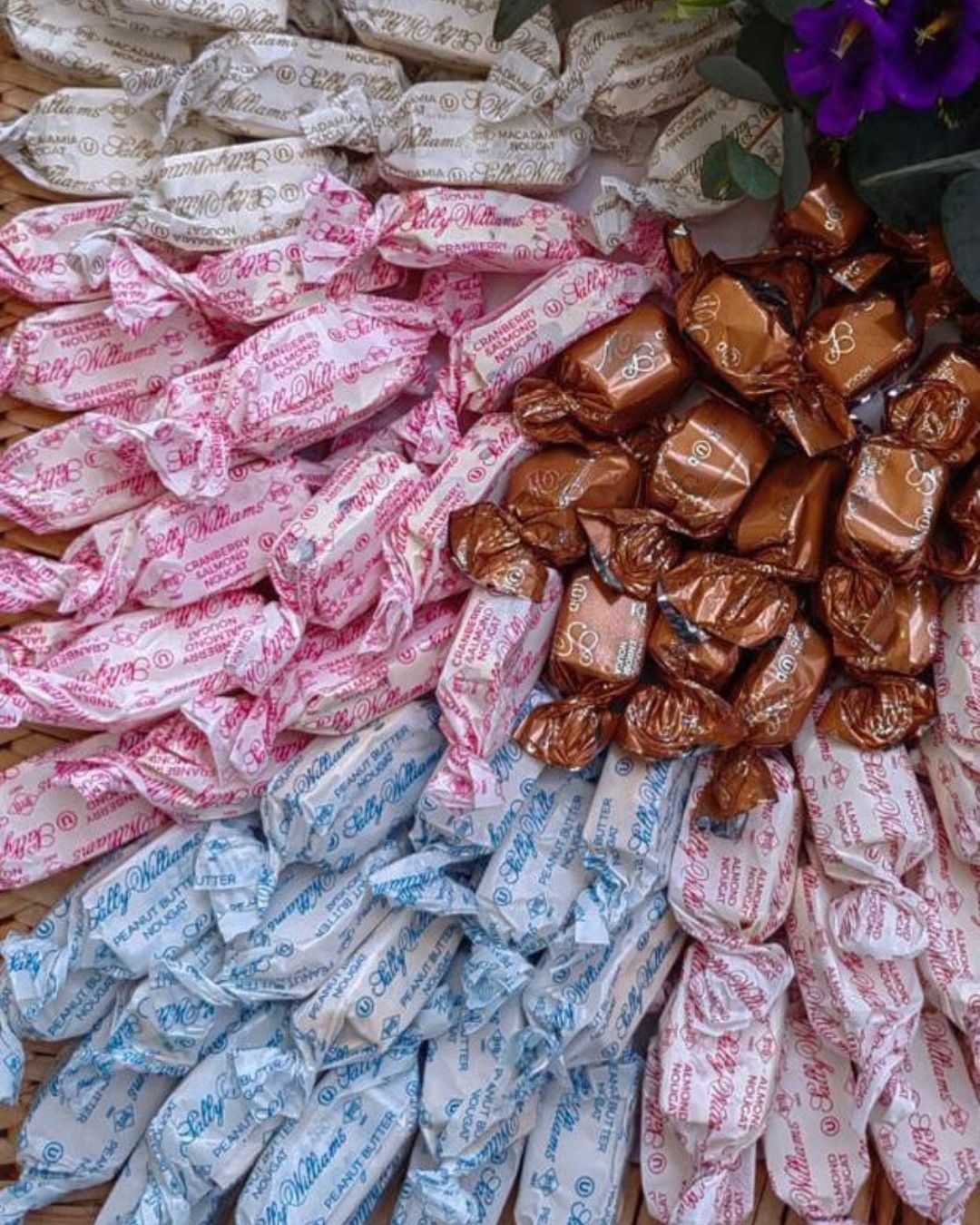 Nougat mixed collection