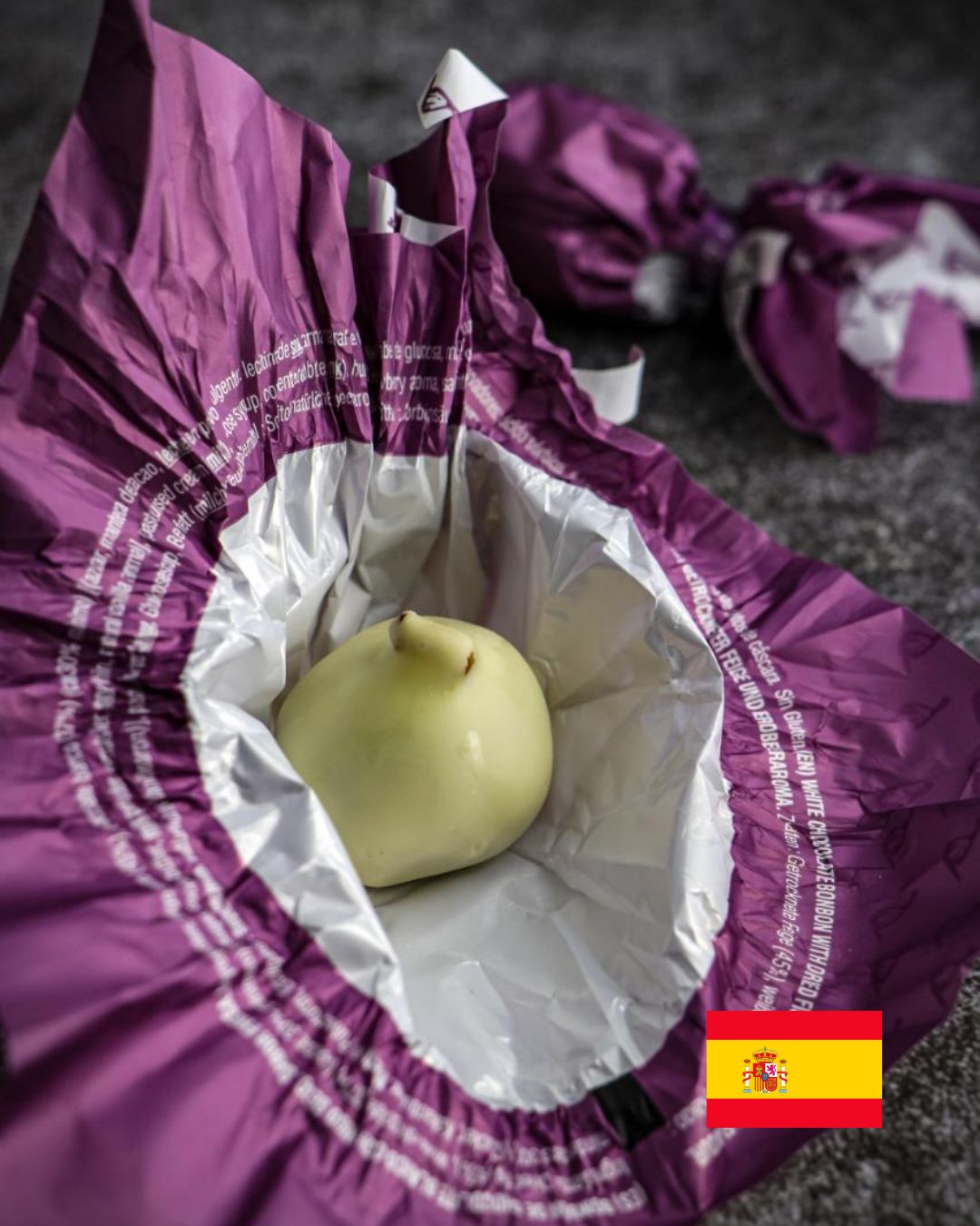 White chocolate figs Bonbon