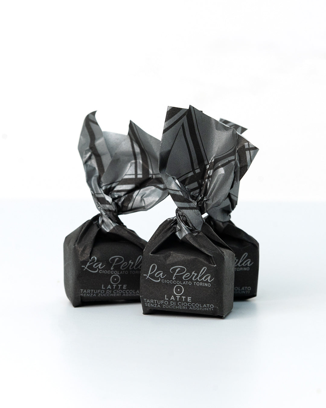 La Perla Latte Milk Chocolate Truffle with Piedmont Hazelnut
