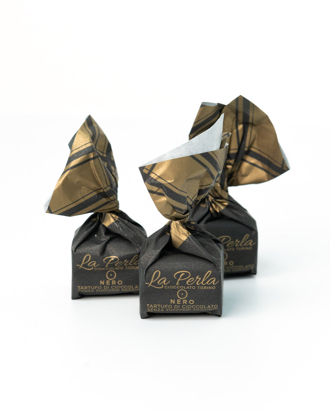 La Perla Onero Dark Chocolate Truffle with Piedmont Hazelnut